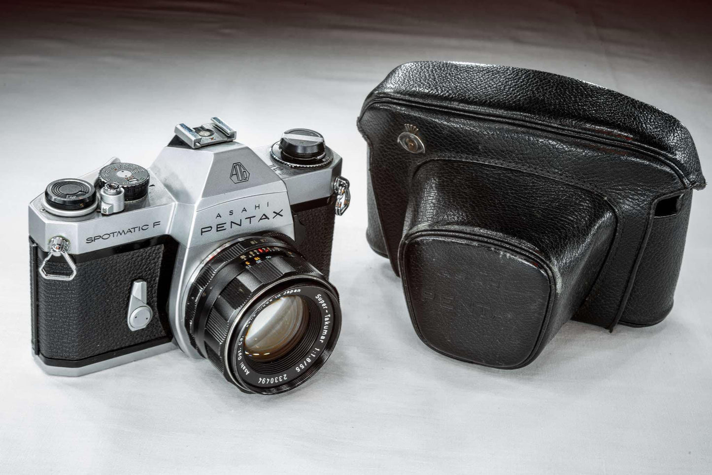 Beautiful Pentax Spotmatic F SLR + Super-Takumar 55mm F1.8 + Case