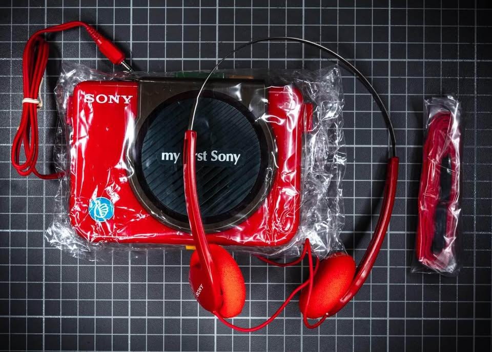 Rare Walkman First Sony WM-3060 New Vintage Red Original in Box 90s Music Complete Set Never Used Retro Stereo Headphones Tape Perfect Gift