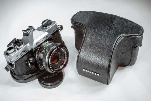 Beautiful new Fujica ST605 SLR camera + Fujinon 55mm F2.2 + Case