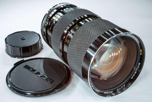 Soligor 35-140mm F3.5 Macro zoom Canon FD