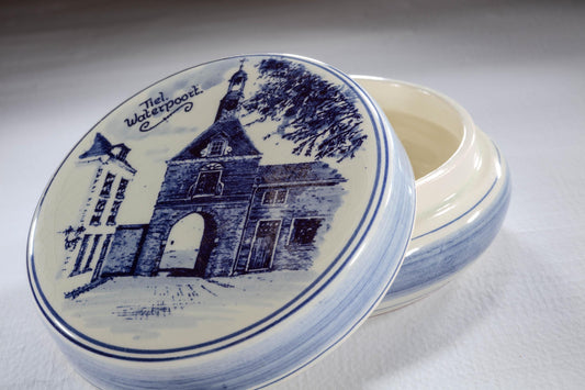 Vintage Dutch Delft Blue & White Ceramic Jewelery Box Waterpoort Style Souvenir Hand Painted Holland Netherlands Gift Home Decor Jar Art