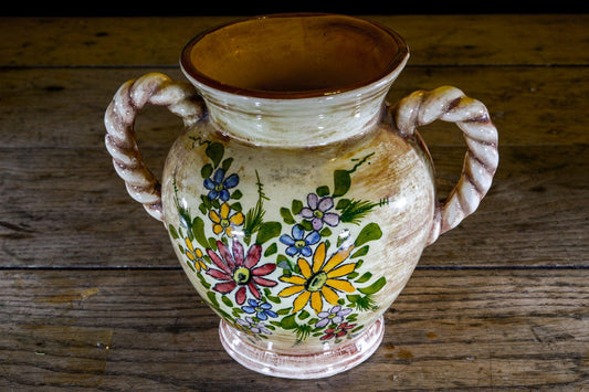 Vintage Ceramic Flower Pot with Hand-Painted Floral Design Unique Artistic Decorative Planter for Indoor Outdoor Use Pottery Home Décor Gift