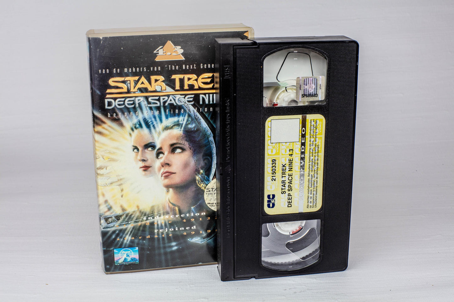 Vintage Star Trek VHS Lot Voyager & Deep Space Nine 1990s VHS Cassette Tapes Sci-Fi Collector's SetCIC Video Release Film Movie Cinema Art