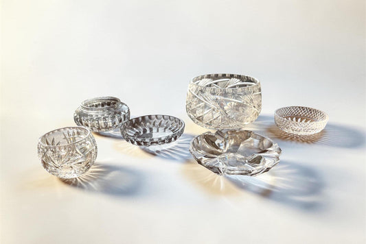 Vintage Cut Crystal Bowls Set Elegant Glass Dish Collection Retro Candy Dishes Mid Century Tableware Decorative Home Decor Collectable Art